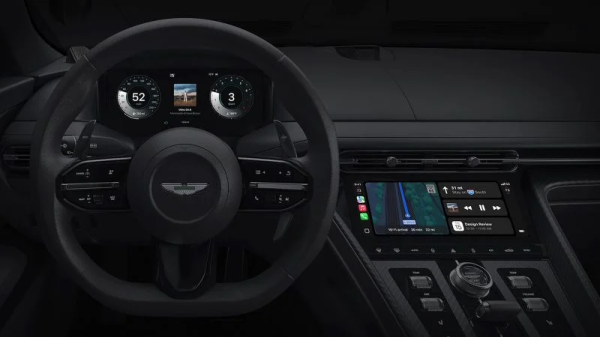 中博证券 初探苹果 CarPlay Ultra 新应用：Radio 直接控制 AM/FM 电台