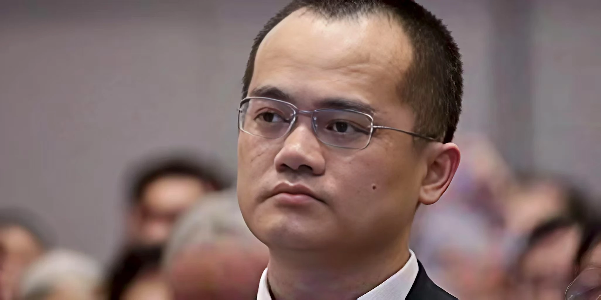 启泰网 美团王兴开始着急了