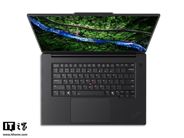 盈通策略 联想ThinkPad P1 Gen8笔记本发布：取消方口供电，新增雷电5接口